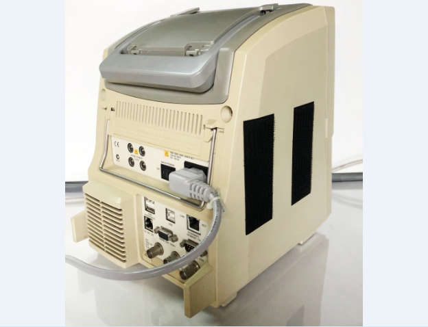 TA269326◆YOKOGAWA/横河 DL1540 701510-1-M/B5/E1 デジタルオシロスコープ 現状渡し品 TA269326◇YOKOGAWA⁄横河 DL1540 701510-1-M⁄B5⁄E1 デジタル